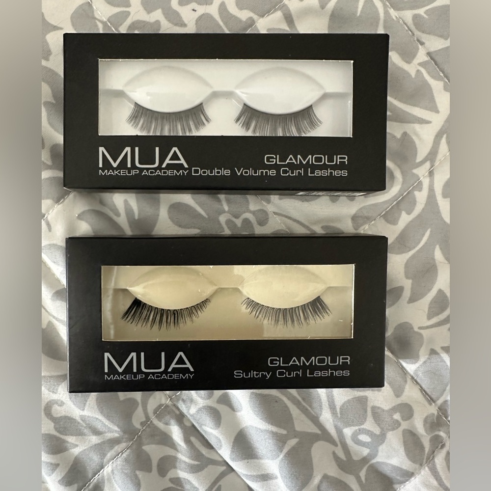 MUA false lashes. Glamour.